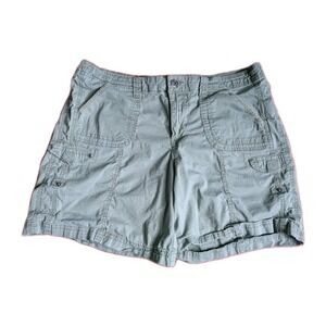 Khakis & Co Women's 14 Cargo Shorts Sage Green Utility Comfort Waist Stretch